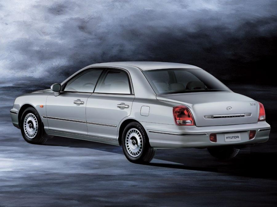  Hyundai XG 1998 года  (фото 6 из 12)
